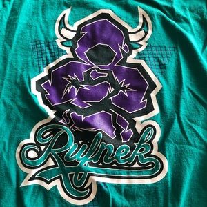 Rufneck Size M tee shirt